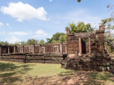 Phanom Rung Tarih Parkı, 1000 yıl önce Tayland 'ın Buriram Eyaleti' ndeki Castle Rock eski mimarisi.