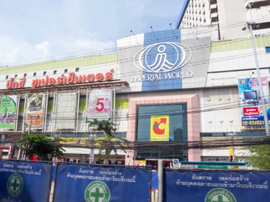 BANGKOK THAILAND-19 Ekim 2018 İmparatorluk Dünya Ladprao 'su. BANGKOK THAILAND-19 Ekim 2018.