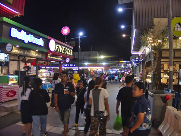 Nakhon Ratchasima Thailand August 2019Bespaar Een Nacht Bazaar Verkopen Van — Stockfoto