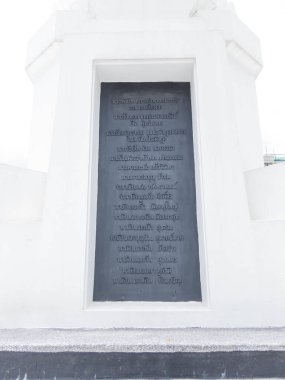 Anayasa Anıtı 'nın Korunması BANGKOKTHAILAND-08 AĞUSTOS 2018 Siyasi Çatışma 1932' de Devrimci Parti 'nin kazananı tarafından 08 AUGSTOKOKAILAND-08 AĞUSTOS 2018' de burada çatışmaya yol açtı.