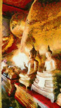 Eski tapınaklardaki büyük ve küçük altın Buda heykelleri Empresyonist tablolar yaratıyor..