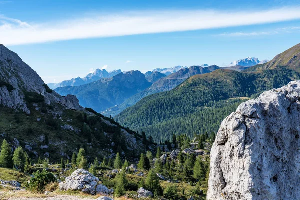 Dolomites, Passo Valparola, Cortina dAmpezzo, Italie — Photo