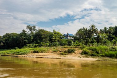 Mekong Nehri Luang Prabang tekne gezisi , Laos