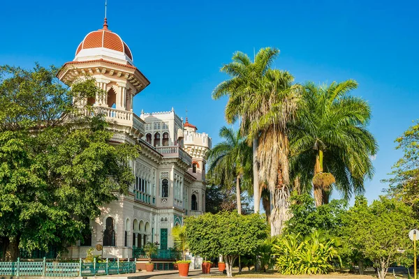 Punta Gorda'daki Palacio de Valle, Cienfuegos, Küba