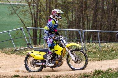 Warching, Almanya-Haziran 29, 2019: Motocross eğitim içinde Warching