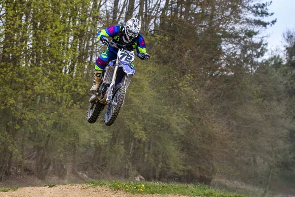 Warching, Německo-29. červen 2019: Motocross výcvik ve Warching — Stock fotografie