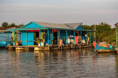 Kayan Köyü, Kamboçya, Tonle Sap, Koh Rong Adası.