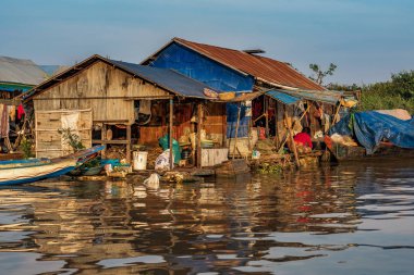 Kayan Köyü, Kamboçya, Tonle Sap, Koh Rong Adası.