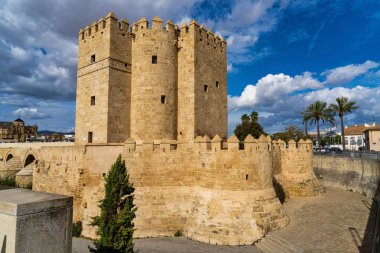 Calahorra Kulesi, Torre de la Calahorra Cordoba, İspanya