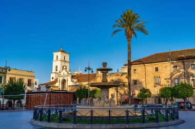 Merida, İspanya - 11 Kasım 2019 İspanya Meydanı, Merida Plaza de Espana