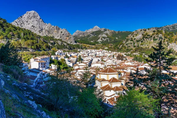 그라잘레마, 스페인 안달루시아 카디스 지방의 화이트 빌리지 — 스톡 사진
