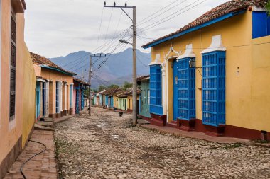 Sömürge kasaba Trinidad Küba'da renkli geleneksel evleri