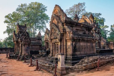 Banteay Srei Angkor, Kamboçya'da Shiva için adanmış bir Hindu Tapınağı olduğunu