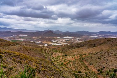 Mazarron, Murcia, İspanya yakınlarındaki Kanada Del Gallego 'daki dağ manzarası
