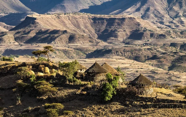 Paisaje en las tierras altas de Lalibela, Etiopía — Foto de Stock