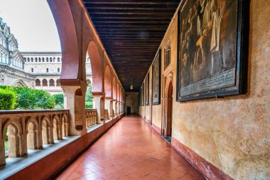 Kraliyet Manastırı santa Maria guadalupe de. Caceres, İspanya.