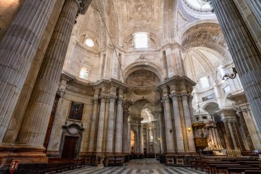 Cadiz Katedrali, Katedral de Santa Cruz de Cadiz, İspanya