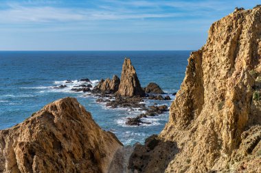 Cabo de Gata Nijar parkında bulunan Sirens Resifi, Almerya İspanya
