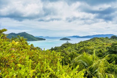 Praslin, Seyşeller 'deki Ferdinand Doğa Koruma Alanı