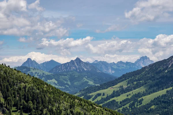 Paisaje alrededor de Bad Hindelang en Baviera, Alemania —  Fotos de Stock