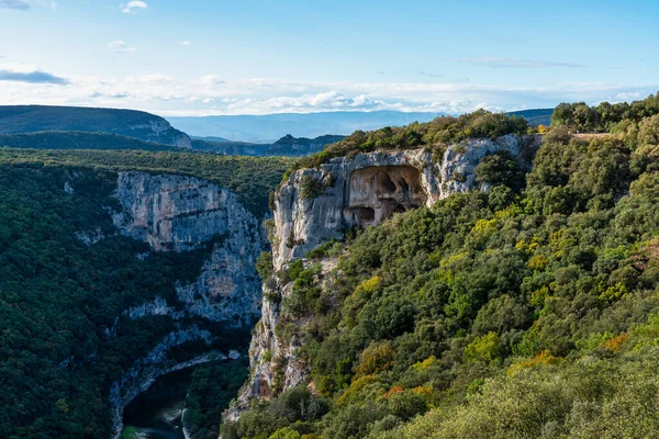 Vista paisagem em torno de Le Garn em Ardeche, França — Fotografia de Stock