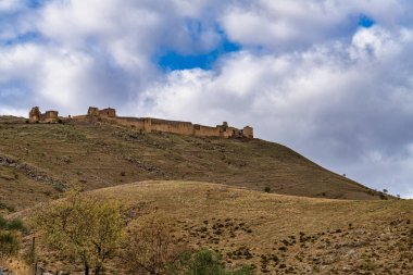 Alcazaba de Reina, Badajoz ili, Extremadura, İspanya 'nın Reina köyündeki Fas kalesi.