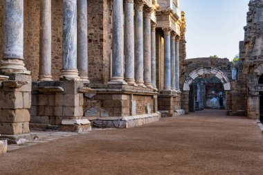 Merida 'da Roma Amfitiyatrosu, Extremadura' da Augusta Emerita, İspanya. Roma Şehri - Tapınaklar, Tiyatrolar, Anıtlar, Heykeller ve Arenalar