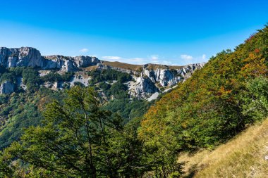 Col de Bataille, Ombleze, Fransa. Fransa 'nın Vercors dağlarındaki Tete de la Dame platosuna bakın.
