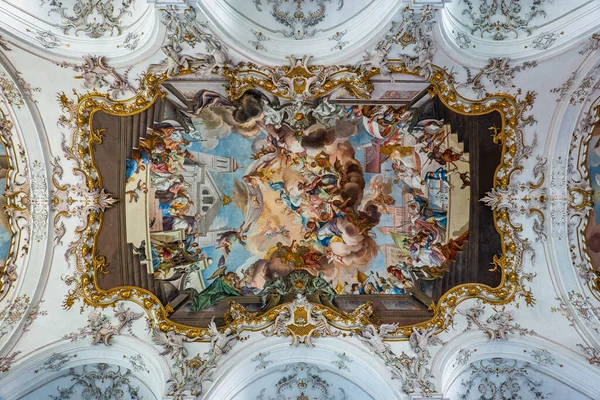Interno della chiesa barocca Marienmuenster, Diessen, Ammersee, Baviera, Germania — Foto Stock