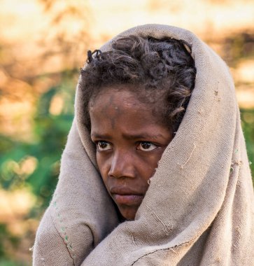 Gondar, Etiyopya - Şubat 06, 2020: Etiyopya, Afrika 'da Gondar yollarında Etiyopya halkı