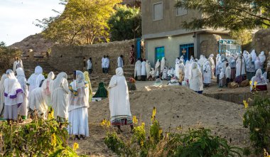 Axum, Etiyopya - 10 Şubat 2020: Aksum Etiyopya, Afrika 'daki Etiyopya Ortodoks Kilisesi' nde ayin