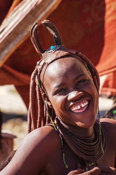 Opuwo Namibia Lug 2019 Donna Himba Non Identificata Con Tipica — Foto Stock