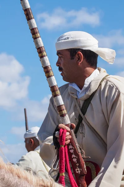 Rabat Maroko Października 2019 Miejscowi Jeźdźcy Uczestniczą Tradycyjnym Wydarzeniu Fantazyjnym — Zdjęcie stockowe