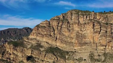 İspanya 'nın Murcia bölgesindeki Ricote Vadisi' ndeki Ojos dağlarının manzarası. Mirador del Penon 'da görüldü..