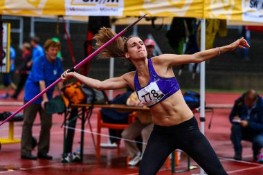 Regensburg, Almanya - 20 Temmuz 2019: Bavyera Atletizm Şampiyonası cirit atma etkinliği