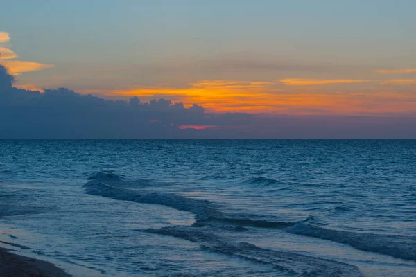 Atardecer en la playa de Cuba Varadero —  Fotos de Stock