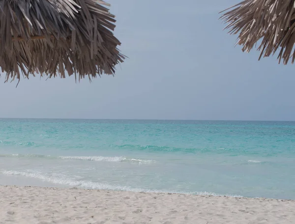 Turquesa da praia caribenha em Cuba Varadero — Fotografia de Stock