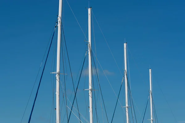 Mastro catamarã no porto de Varadero, Cuba — Fotografia de Stock