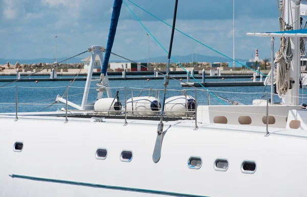 Varadero, Küba 'da bir Catamaran teknesi.
