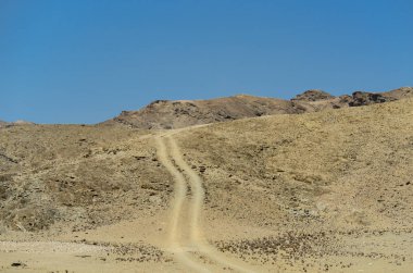 Etkin Milli Parkı dağ manzarası Namibya Güney Afrika için