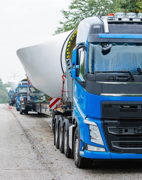 Windenergie Zwaar Transport Van Rotorbladen — Stockfoto