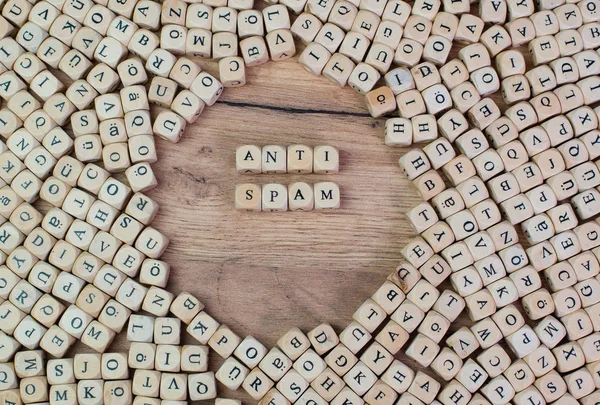Spam Όνομα Γράμματα Στον Κύβο Ζάρια Στο Τραπέζι — Φωτογραφία Αρχείου