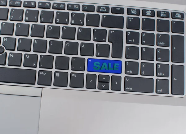 Verkaufswort Auf Notebook Tastatur — Stockfoto