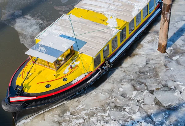 Barges Boats Lie Iceboundly Memory Town Hamburg Harbor — Stock Photo, Image