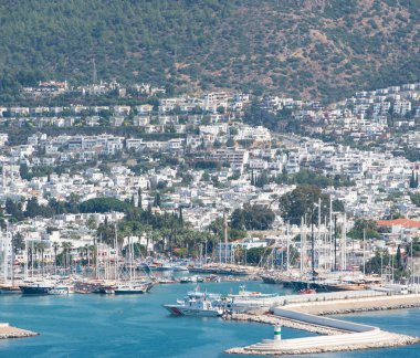 Türkiye 'nin Bodrum limanında tekne ve yatlar