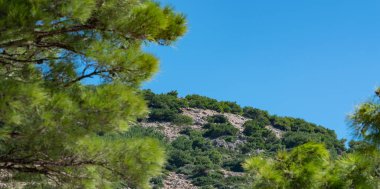 Yunanistan 'ın Kos adasının iç kesimlerindeki dağlar