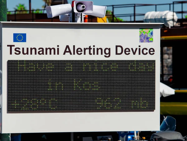 Tsunami Alarm Sign Scoreboard Seaquakes Warning Kos Town Island Kos — Stock Photo, Image