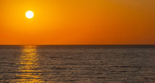 Puesta Sol Las Desde Yate Mar Mediterráneo Frente Kos Grecia —  Fotos de Stock