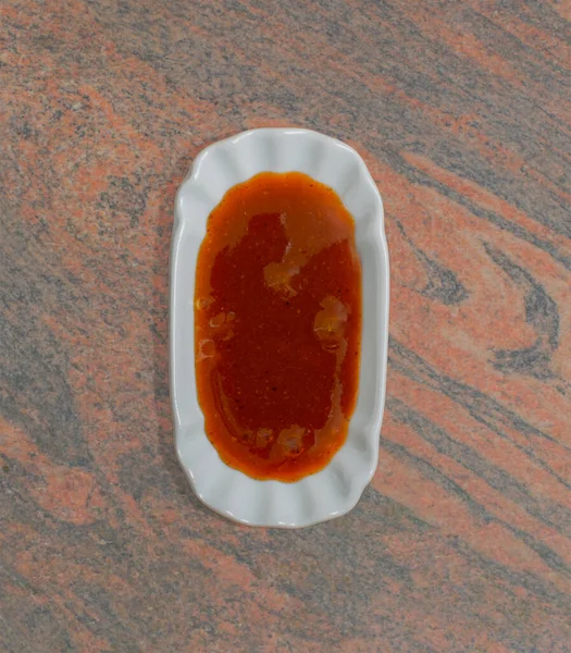 Curry Ketchup Vit Skål För Mat Fotografering — Stockfoto