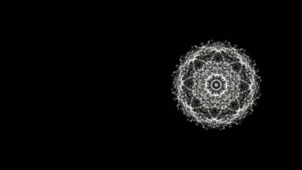 Video von abstrakten Kaleidoskopmustern, die sich in der Wiederholung über schwarzem Hintergrund verbreitern und verengen. — Stockvideo